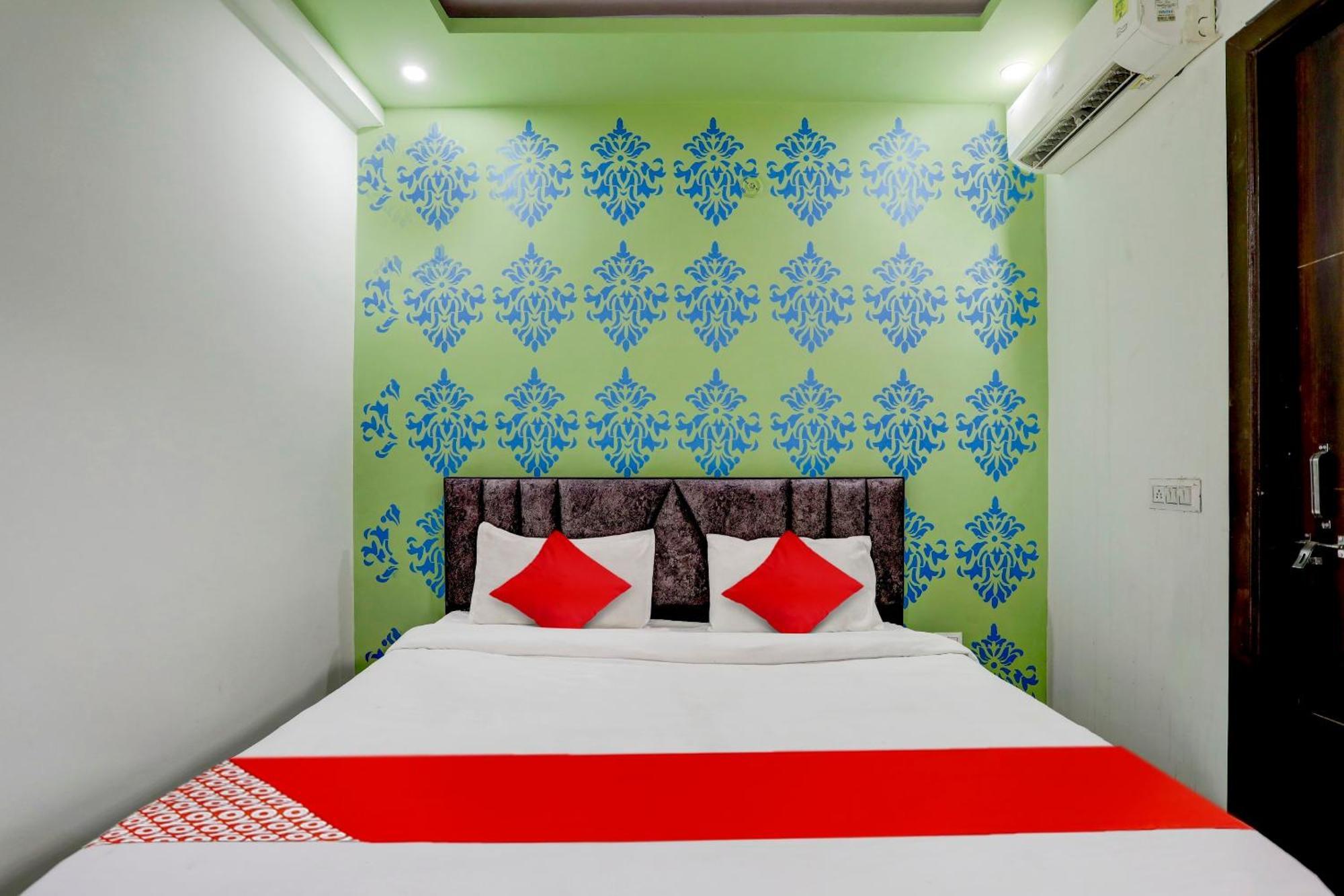 Hotel O Gold Coast Crossing Ghaziabad Εξωτερικό φωτογραφία